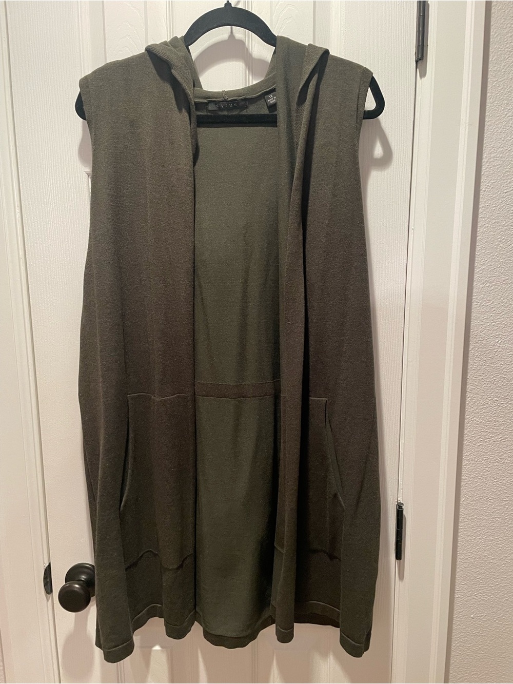 Cyrus Olive Green Hooded Sleeveless Knit Vest